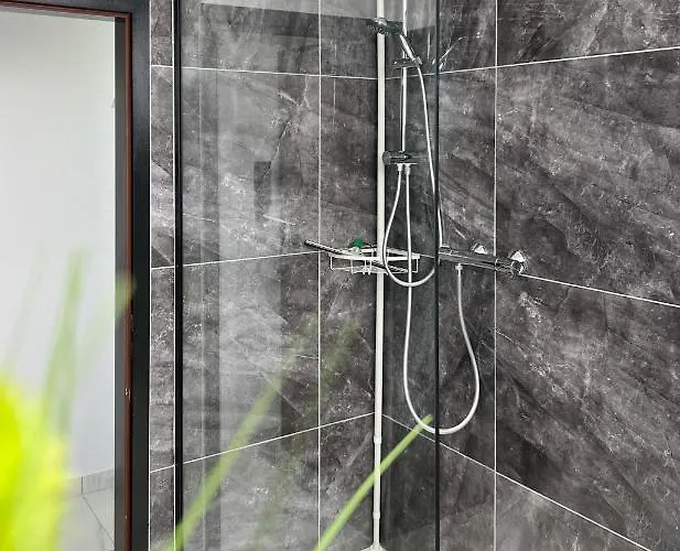 Modernes Mit Stil In Lage Appartement *