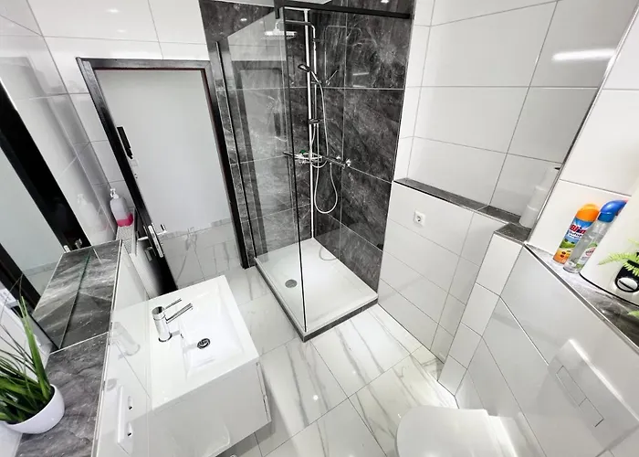 Modernes Mit Stil In Lage Appartement *